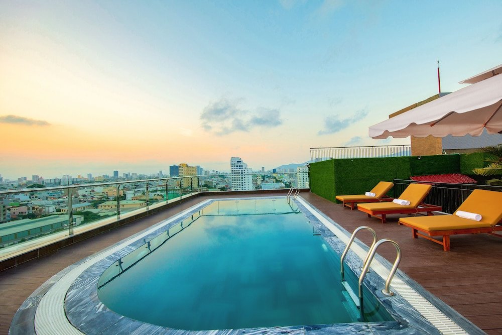 Фото Kiwi Hotel & Apartments