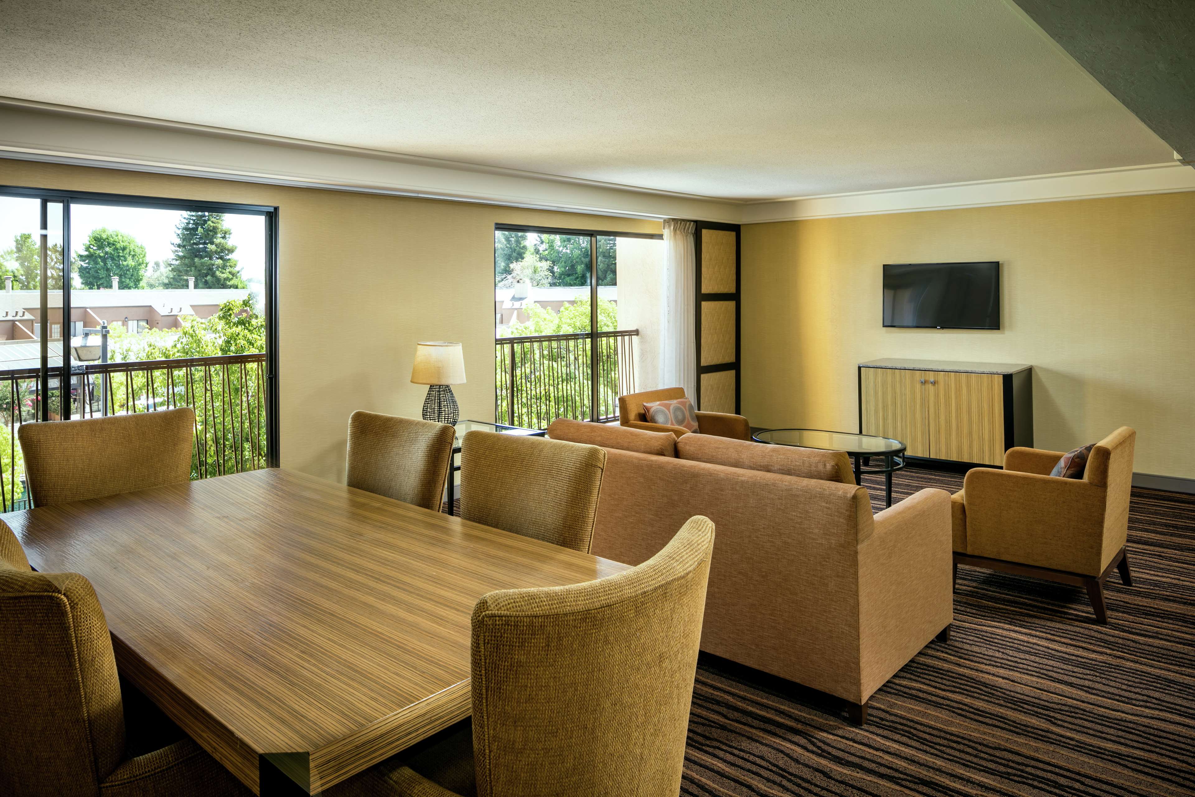 Фото Хилтон