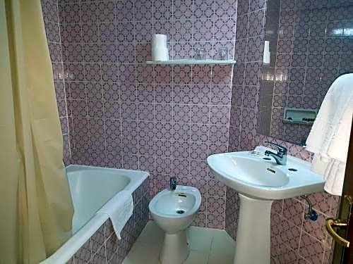 Фото La Marina Ribadesella