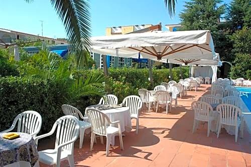 Фото Hotel Seven Residence