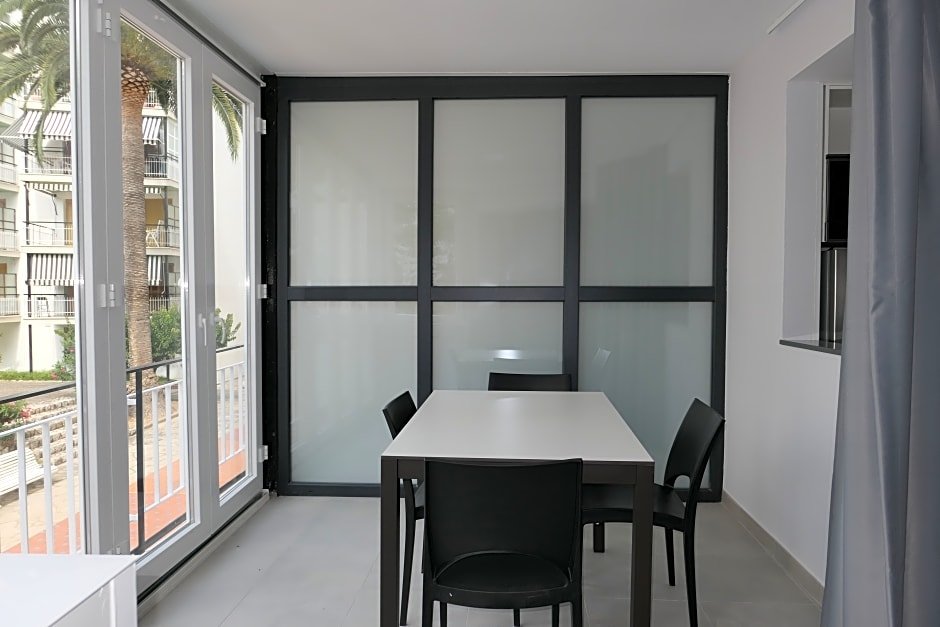 Фото Rentalmar Aries Plus