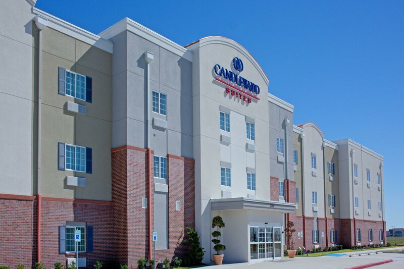 Гостиница Candlewood Suites League City, an Ihg Hotel