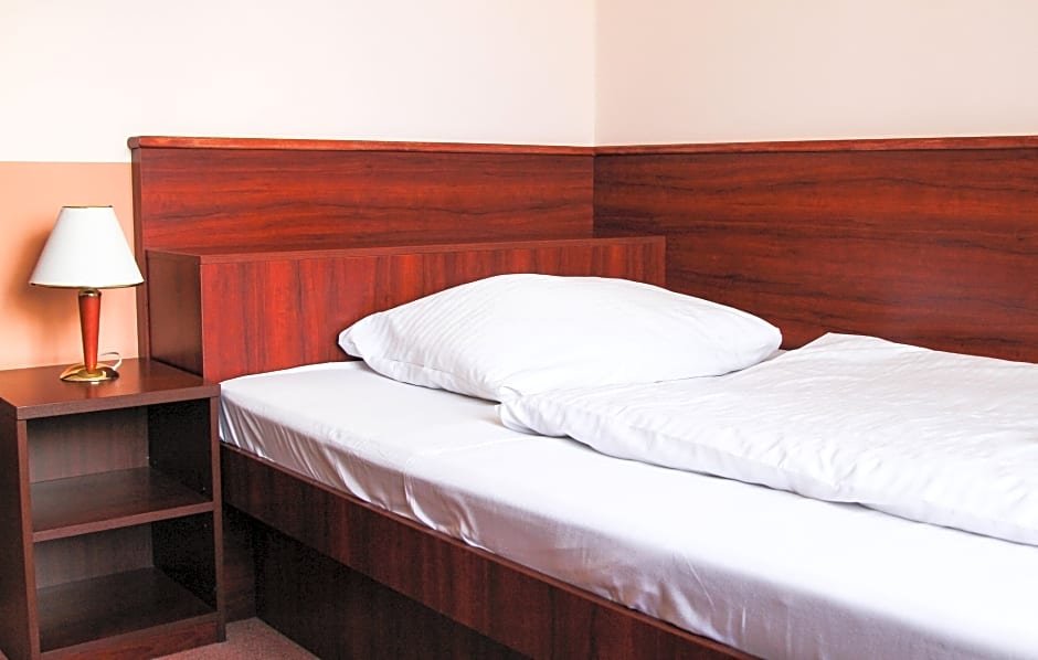 Фото Hotel Inturprag