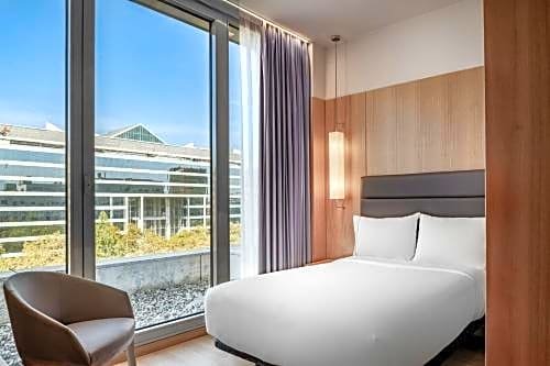 Фото Ac Hotel Diagonal L'Illa by Marriott