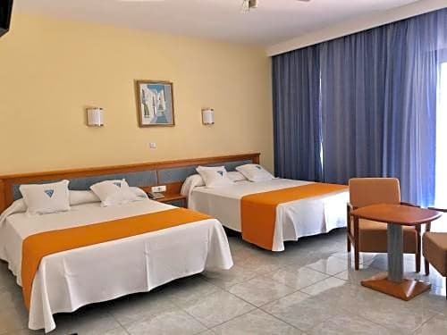 Фото Hotel Osiris Ibiza