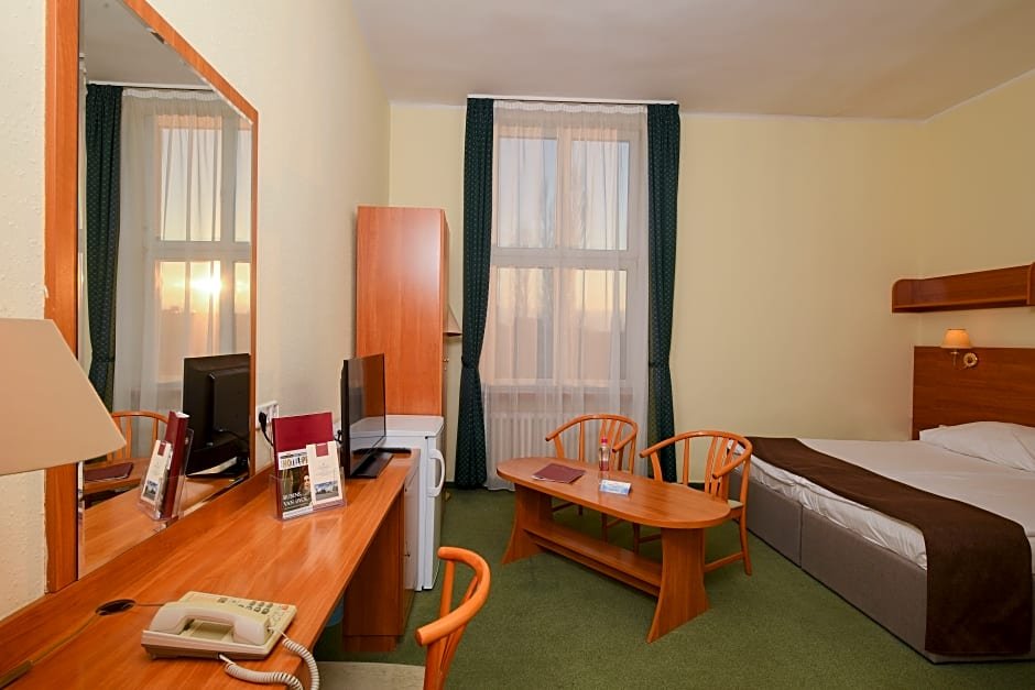 Фото Hunguest Hotel Millennium