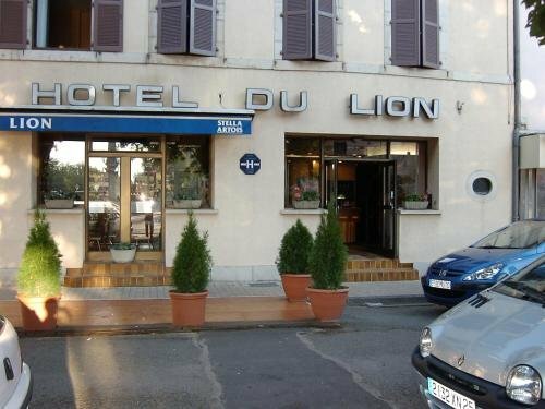 Гостиница Hotel Du Lion в Везуле