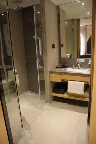 Фото Novotel Haikou Xinbudao