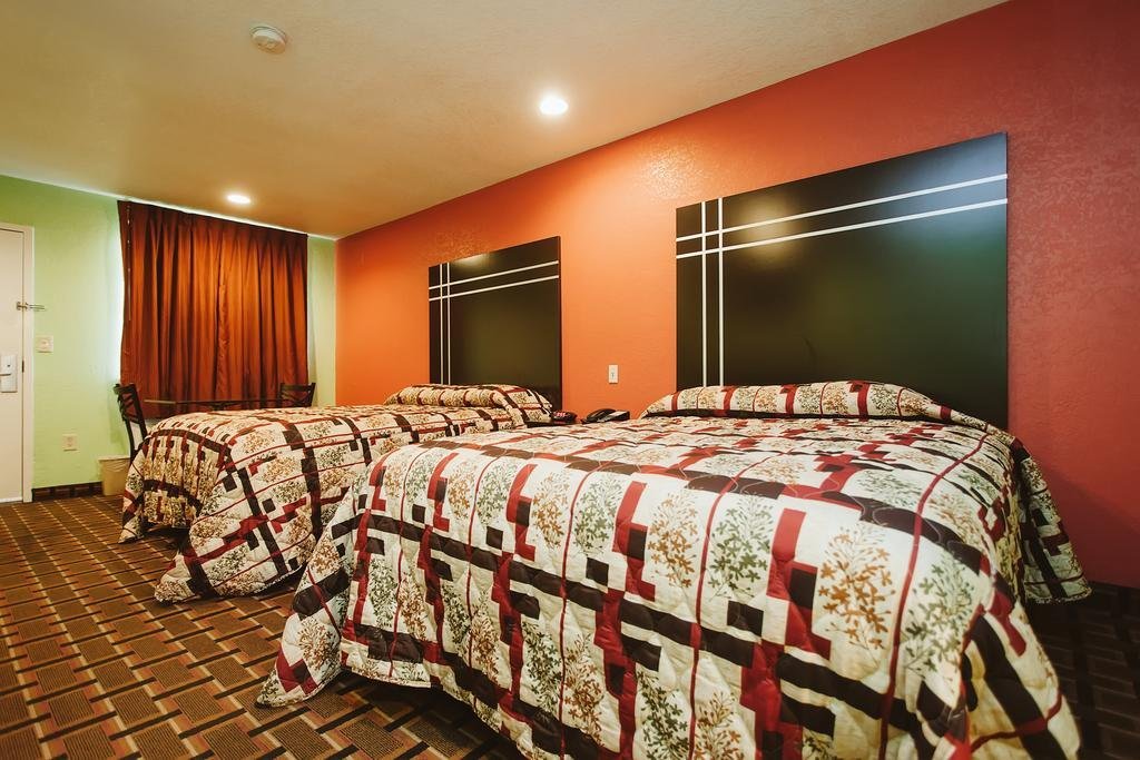 Фото Oyo Hotel Channelview I-10