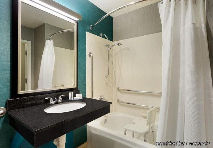 Фото Fairfield Inn by Marriott Salt Lake City Layton