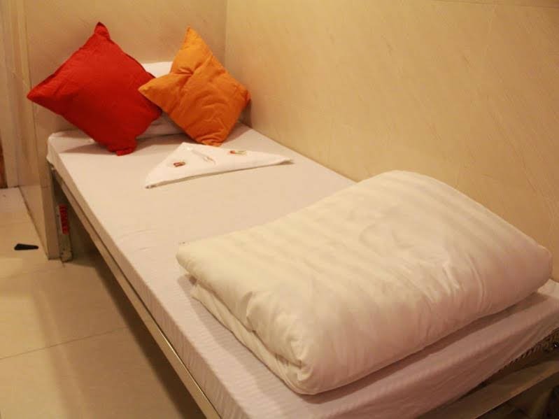 Фото China Emperor Hotel