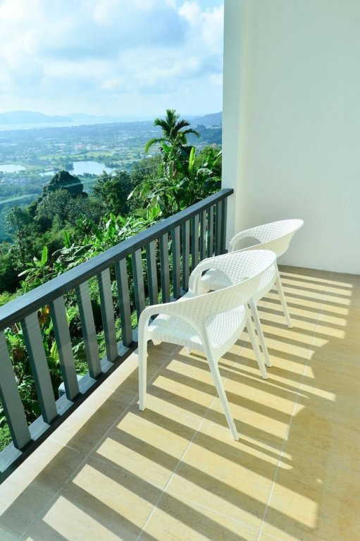 Фото Phuket View Coffee and Resort