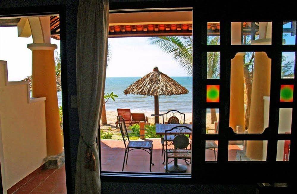 Фото Dynasty Beach Mui Ne Resort