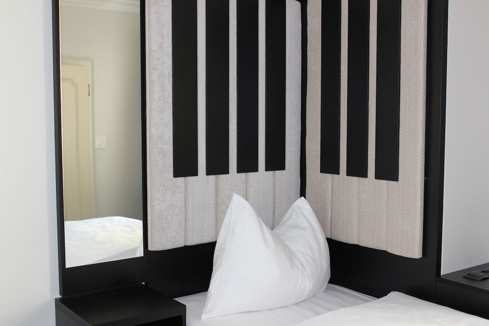 Фото Elaya Hotel Vienna City Center