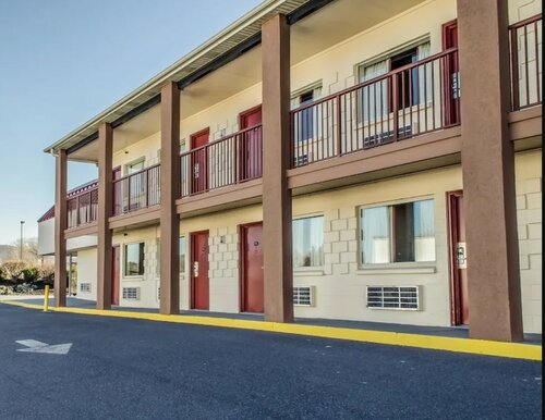 Гостиница Kings Inn Motel в Рединге