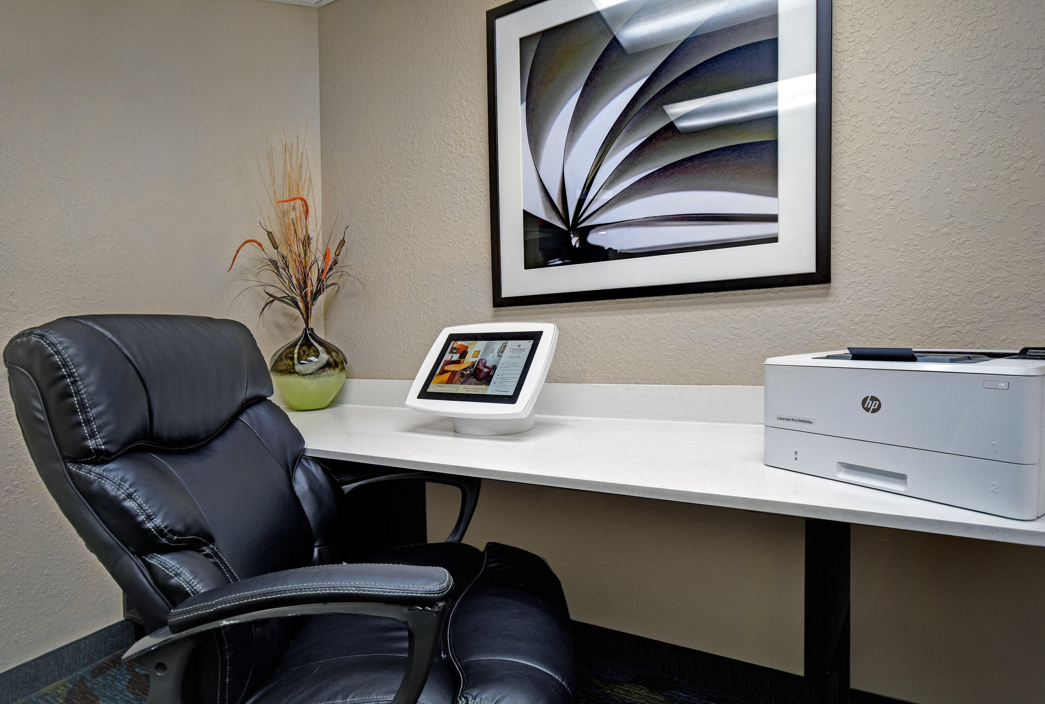 Фото Candlewood Suites, Columbia/Ft. Jackson, an Ihg Hotel