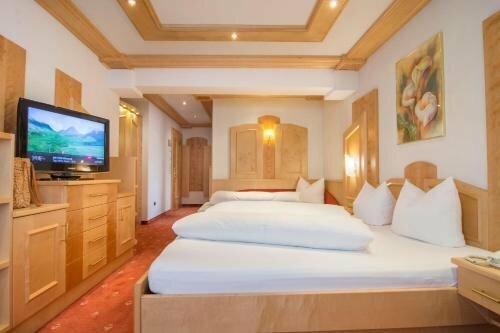 Hotel Alphotel Garni Salner, Ishgl, photo