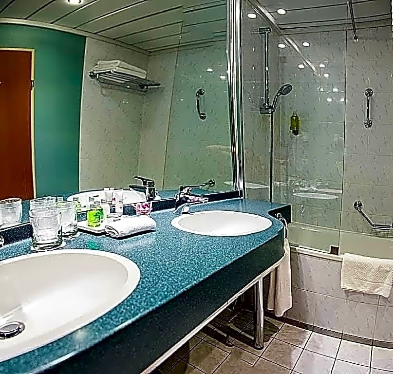 Фото Nh Prague City