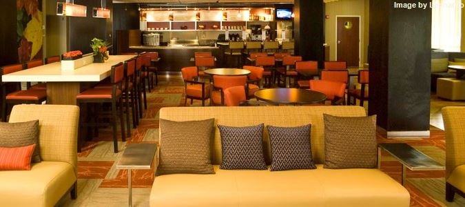 Фото Courtyard by Marriott Bangor