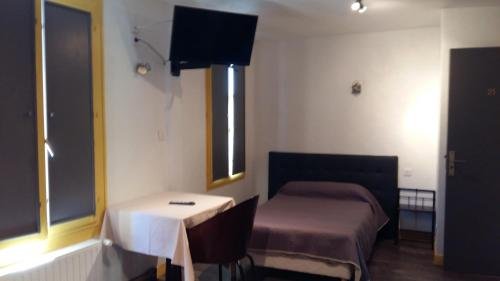 Фото Hôtel Les Beaux Arts