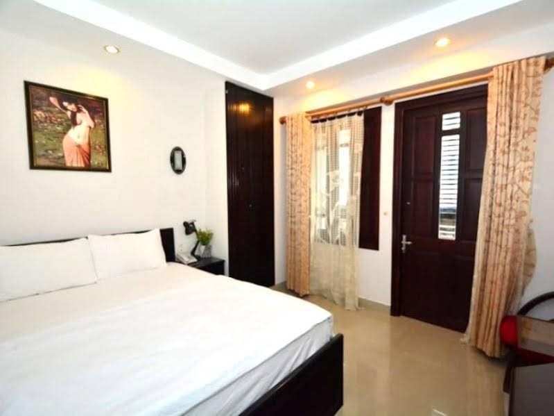 Фото Long Beach Hotel