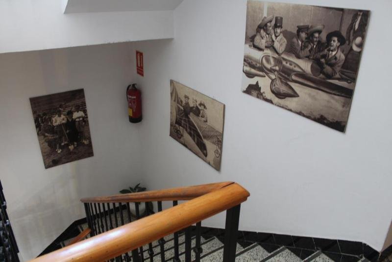 Фото Hostal Paco Marbella