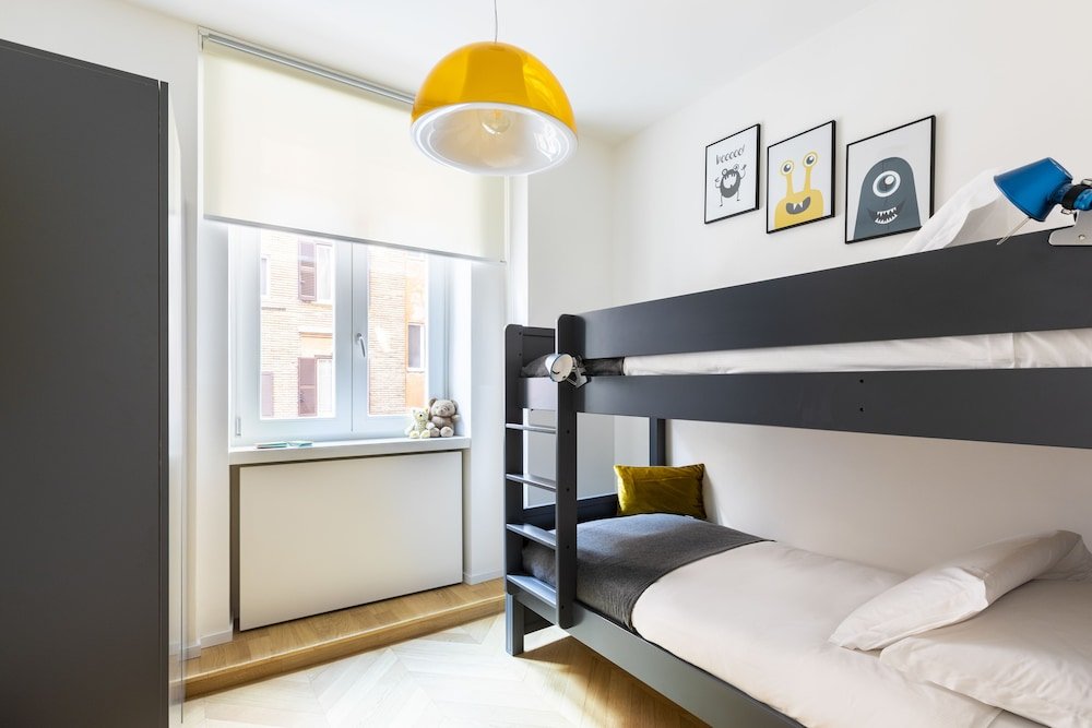 Фото Romac - Trinity