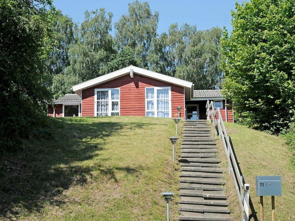 Hotel 8 Person Holiday Home in Borkop, Region of Southern Denmark, photo