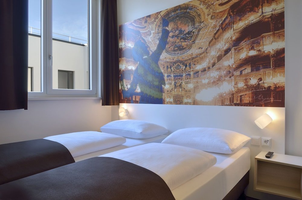 Фото B&b Hotel Bayreuth