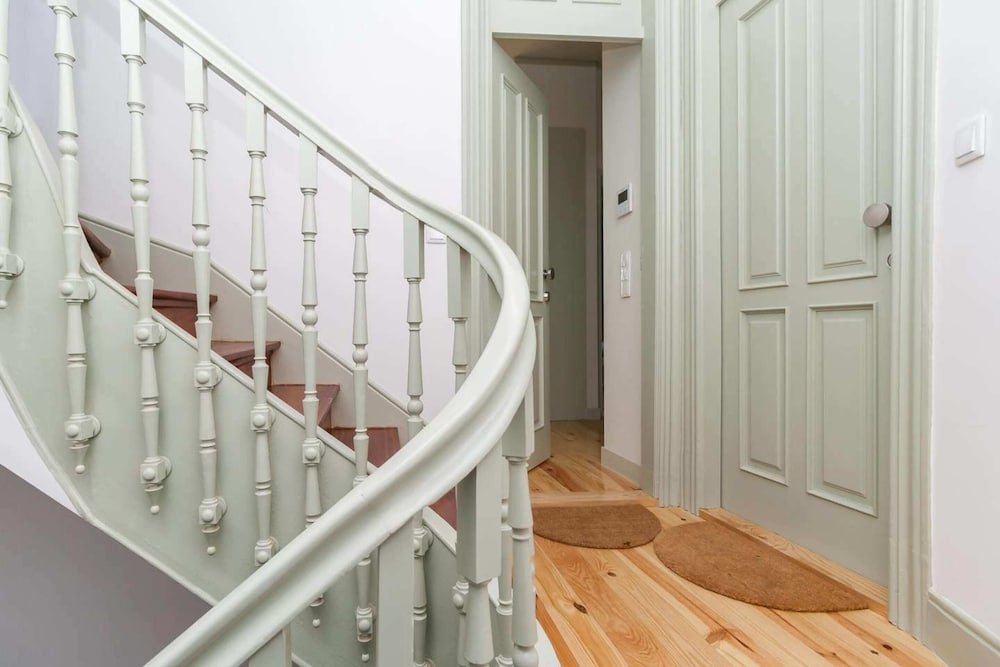 Фото Downtown Charming and Quiet Apartment