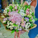 Живые цветы (ulitsa 50 let Oktyabrya, 31В), flower shop