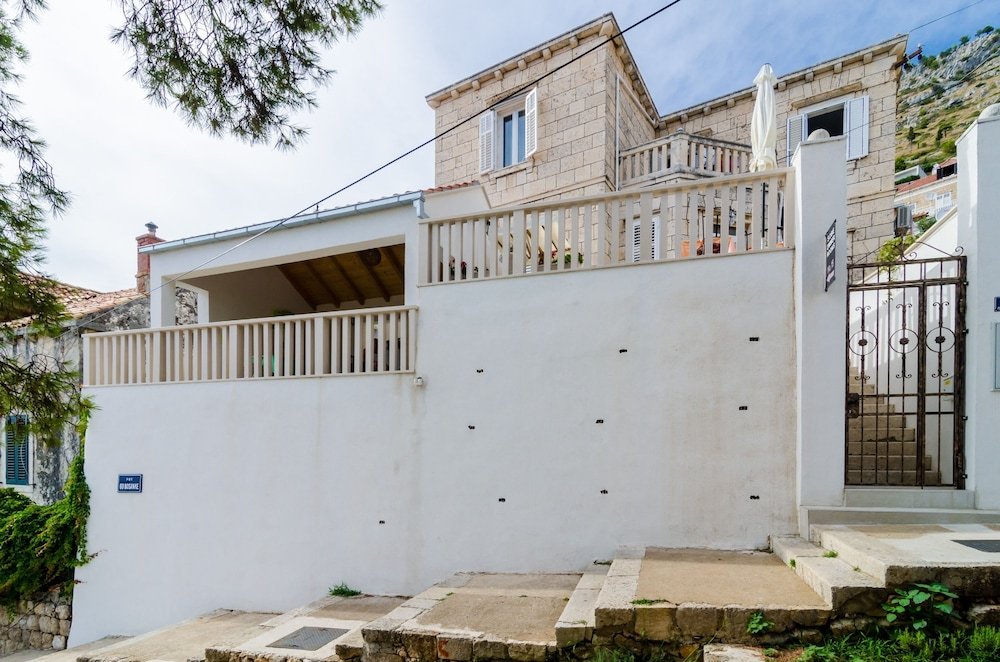 Фото Guest House Gugily