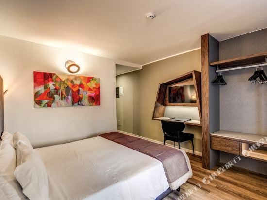 Фото Al Manthia Hotel