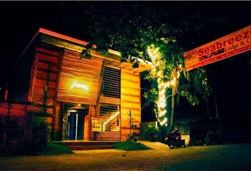 Гостиница Seabreeze Lodge and Cafe в Дипологе