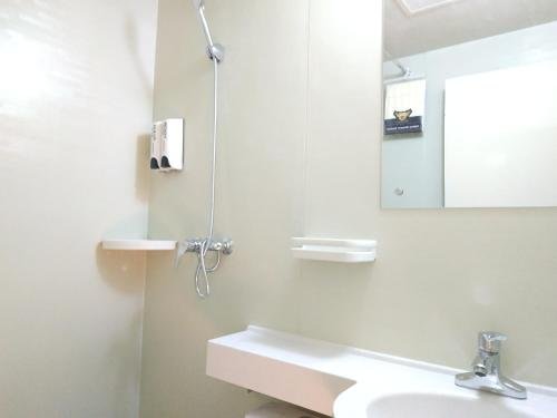 Фото Wutongli Youth Hostel