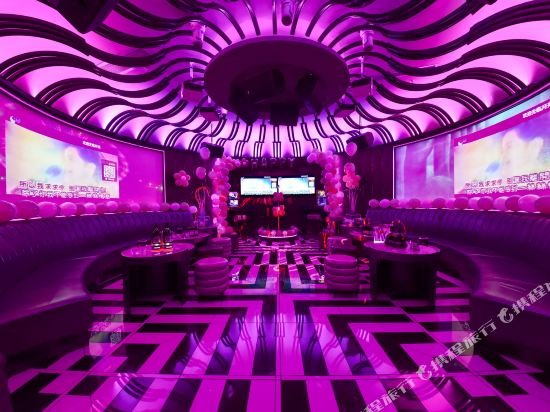 Фото Howard Johnson Zunyue Hotel Chengdu