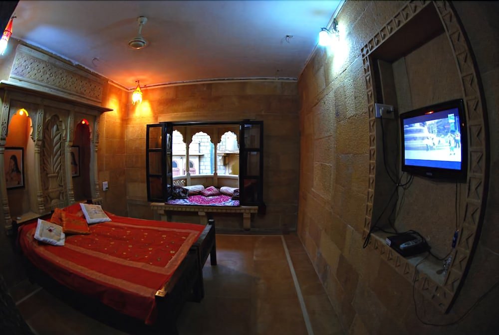 Фото Hotel Nirmal Haveli