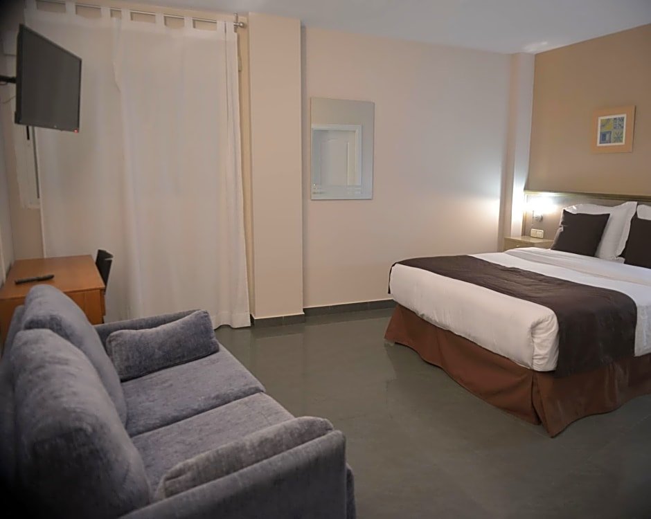 Фото Hotel Velilla