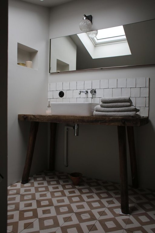 Фото Lescapade Bordelaise - Côté Hôtel de Ville