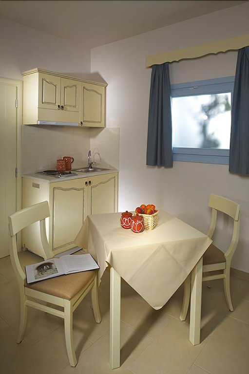 Фото Perigiali Hotel