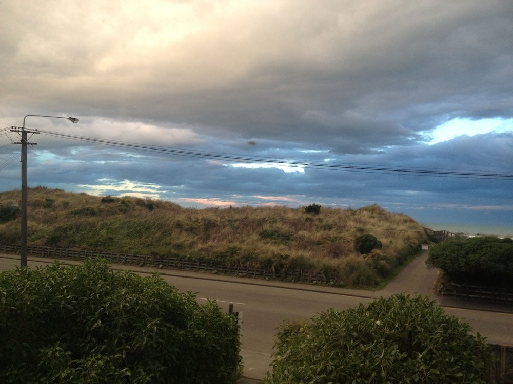 Фото Beachfront Flats