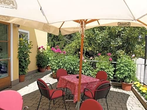 Фото Apartment Hotel Elvis