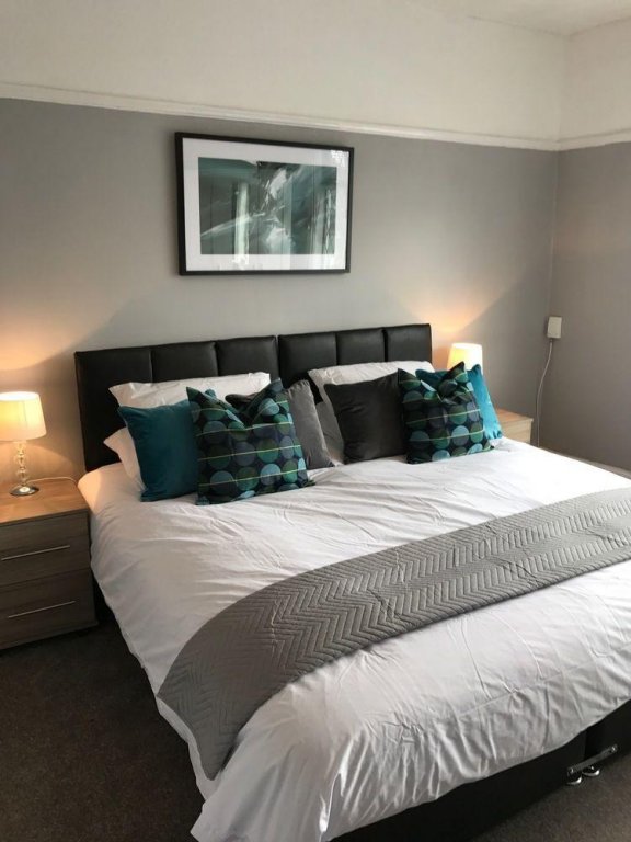 Фото Finney Place - Air Accommodation