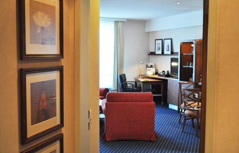 Фото Parkhotel Bochum by stays