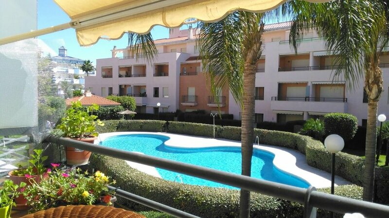 Апартаменты Apartment with 3 Bedrooms in Rota, with Shared Pool And Furnished Terrace - 650 M From the Beach