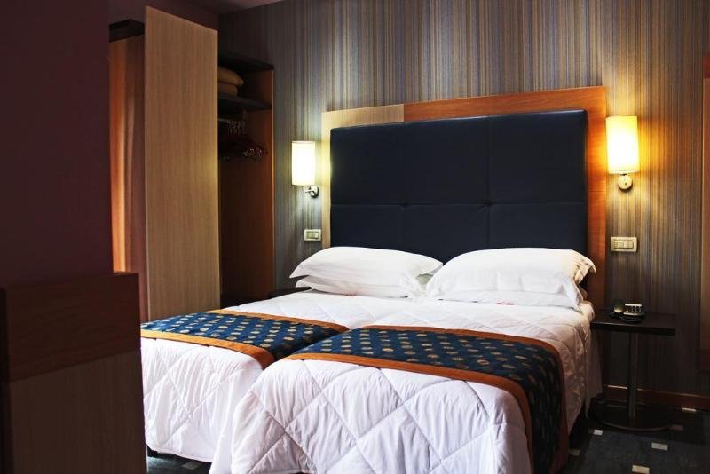 Фото Hotel Genty