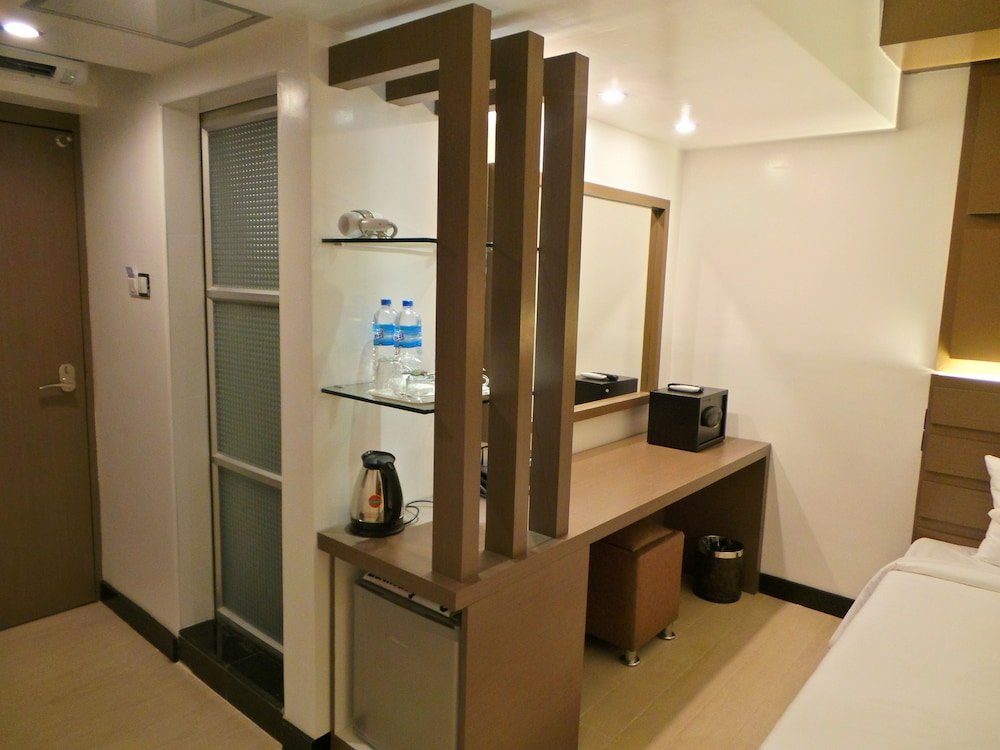 Фото Clover Hotel City Center