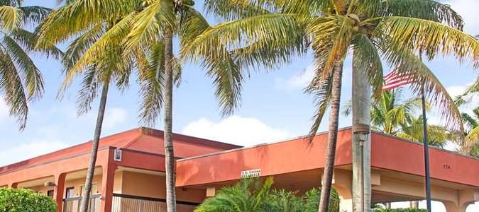 Фото Days Inn by Wyndham Florida City