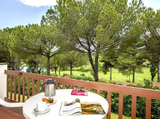 Фото Il Pelagone Hotel & Golf Resort Toscana