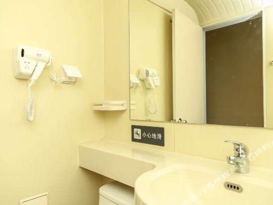 Фото 7 Days Inn Tianjin Chang Hong Park Railway Station